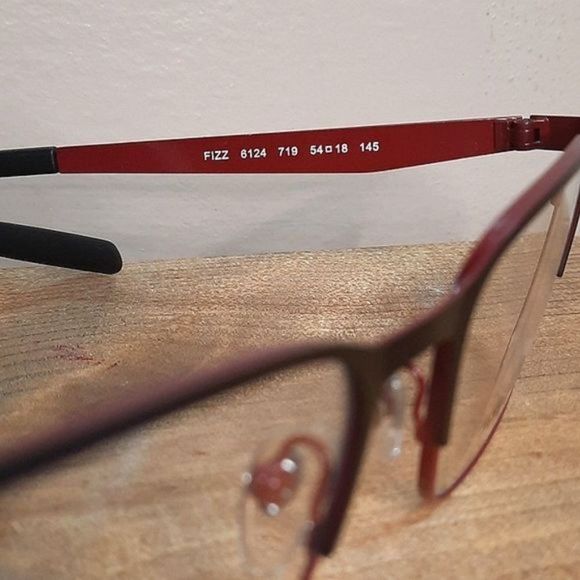 NEW BUNDLE, prescription-ready eyeglass frame, case & cloth NEW glasses, Metal - Picture 7 of 8